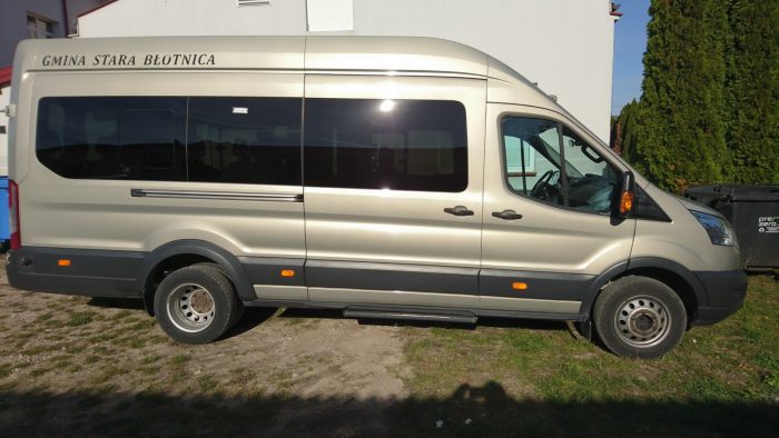 Miniaturka artykułu Przetarg ofertowy nieograniczony na sprzedaż autobus marki FORD Transit wersja L4 Trend z 2018 roku